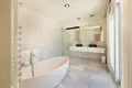 7 bedroom house 676 m² Dos Hermanas, Spain