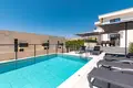 9-Zimmer-Villa 318 m² Katun Rezevici, Montenegro
