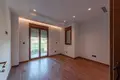 Casa 5 habitaciones 578 m² Podgorica, Montenegro