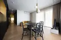 Commercial property 2 rooms 52 m² in Warsaw, Poland
