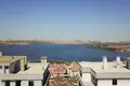 Квартира 1 комната 154 м² Кючюкчекмедже, Турция