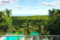 5-Zimmer-Villa 255 m² Bukit, Indonesien