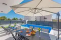 Dom 4 pokoi 179 m² Grad Vodice, Chorwacja