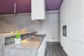 Mieszkanie 3 pokoi 78 m² Poznań, Polska