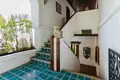 villa de 5 chambres 1 400 m² Karon, Thaïlande