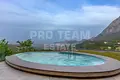 5 bedroom villa 600 m² Konyaalti, Turkey