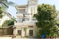 5-Zimmer-Villa 250 m² Sangkat Chbar Ampov Ti Muoy, Kambodscha