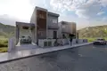 Mieszkanie 3 pokoi 230 m² Prasteio Avdimou, Cypr