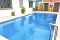 Adosado 4 habitaciones  en Pattaya City, Tailandia