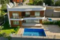 Вилла 5 комнат 200 м² Муратпаша, Турция