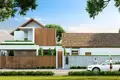 Wohnkomplex Complex of villas with swimming pools and gardens close to Layan Beach, Phuket, Thailand