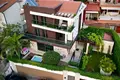 Haus 5 Schlafzimmer 210 m², Montenegro