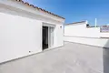 2 bedroom house 150 m² Dos Hermanas, Spain