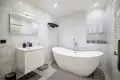 2 bedroom apartment 112 m² Nice, France