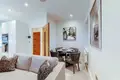 2 bedroom apartment 65 m² in London, United Kingdom