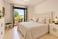 Mieszkanie 2 pokoi 95 m² Benahavis, Hiszpania