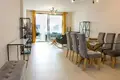 2 bedroom apartment 100 m² Dos Hermanas, Spain