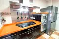 Mieszkanie 3 pokoi 85 m² Malaga, Hiszpania
