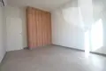 Mieszkanie 3 pokoi 110 m² Kissonerga, Cypr