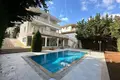 Villa 4 chambres 300 m² Mouttagiaka, Chypre