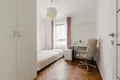 Mieszkanie 4 pokoi 73 m² Warszawa, Polska