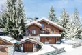 Chalet 5 chambres  en Courchevel, France