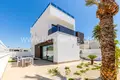 3-Schlafzimmer-Villa 168 m² la Marina, Spanien