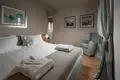 4 bedroom house 283 m² Grad Porec, Croatia