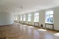 Дом 30 комнат 1 492 м² Рига, Латвия