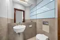 Mieszkanie 3 pokoi 80 m² Warszawa, Polska