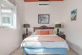 2 bedroom condo 127 m² West End, Honduras