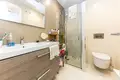 Mieszkanie 2 pokoi 110 m² Benalmadena, Hiszpania