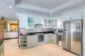 5 bedroom villa 550 m² Choeng Thale, Thailand