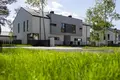 Многоуровневые квартиры 4 комнаты 94 м² Варшава, Польша