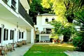 Hotel 900 m² in Makryrrachi, Greece