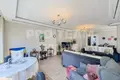 Penthouse 5 bedrooms 218 m² Muratpasa, Turkey