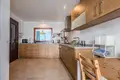 Wohnung 2 Schlafzimmer 134 m² Marbella, Spanien
