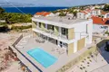 Дом 3 комнаты 234 м² Opcina Sutivan, Хорватия