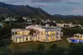 House 10 bedrooms 2 442 m² Marbella, Spain