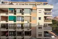 Mieszkanie 2 pokoi 79 m² Torrevieja, Hiszpania