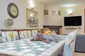 Villa de tres dormitorios 33 000 m² Castel dArio, Italia