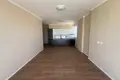 Mieszkanie 3 pokoi 94 m² Bashkia Durres, Albania