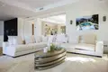 6 bedroom house 665 m² Artola, Spain