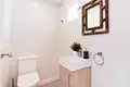 4 bedroom house 180 m² Dos Hermanas, Spain