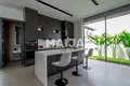 Вилла 4 комнаты 263 м² Sunthonphu, Таиланд