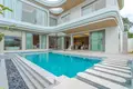 Вилла 3 спальни 467 м² Карон, Таиланд