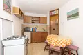 Haus 2 Schlafzimmer 175 m² Lustica, Montenegro