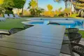4 bedroom house 350 m² Dos Hermanas, Spain