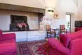 5 bedroom villa 7 020 m² Pistoia, Italy