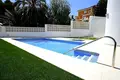5-Schlafzimmer-Villa 294 m² Calp, Spanien